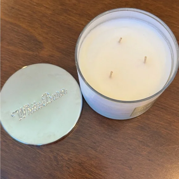 White Barn Island Margarita 3 Wick Candle - Picture 2 of 3